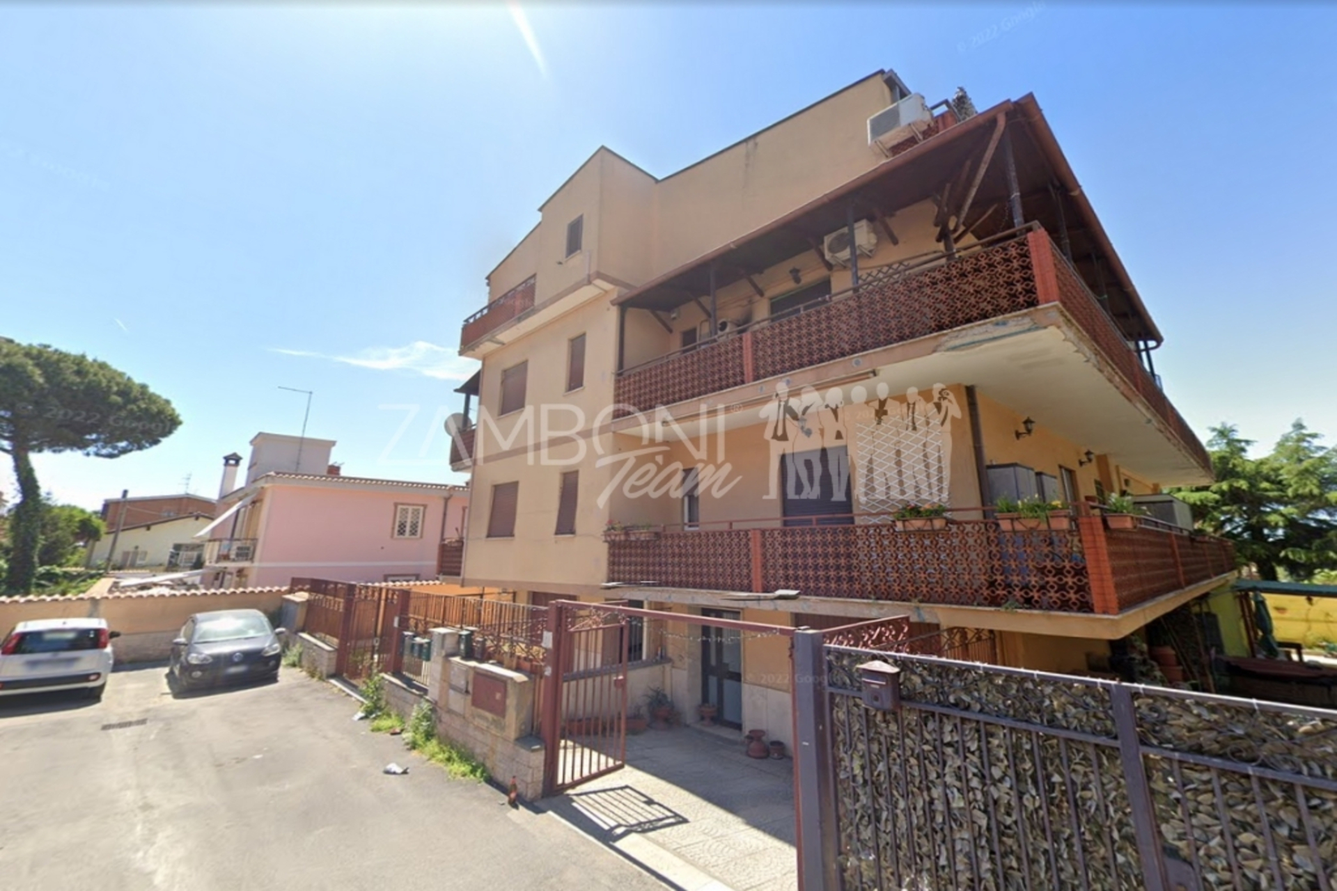 Villa plurifamiliare via Dobbiaco 67E, Infernetto